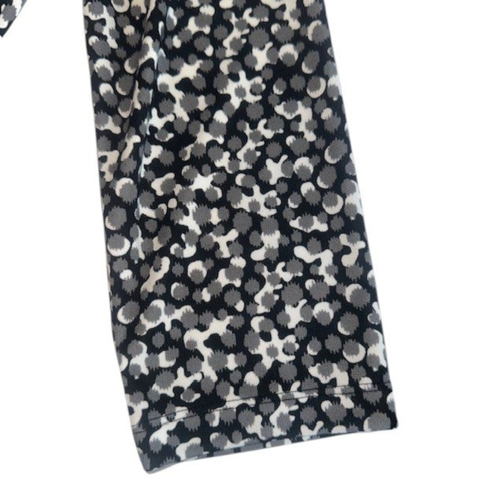 Talbots Knit Dress 3/4 Sleeve Faux Wrap Black Gray White Print Dress Size LP - Picture 8 of 10